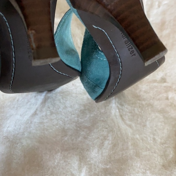 NATURALIZER Abigail Suede Leather Slingback Shoes - Picture 13 of 14